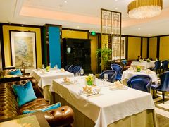 大堂-Yan Ting 宴庭中餐厅(上海静安瑞吉酒店)