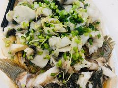 油淋笋壳鱼-品香菜馆(旗峰路中侨大厦店)