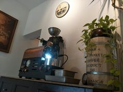 -默迹咖啡馆