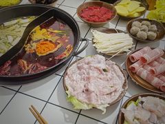 -重庆故事姊妹老火锅(财经学院店)