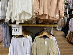 -优衣库(上海虹口龙之梦店)