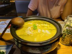-九锅一堂酸菜鱼(学府凯德店)
