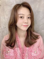 -AYO SALON