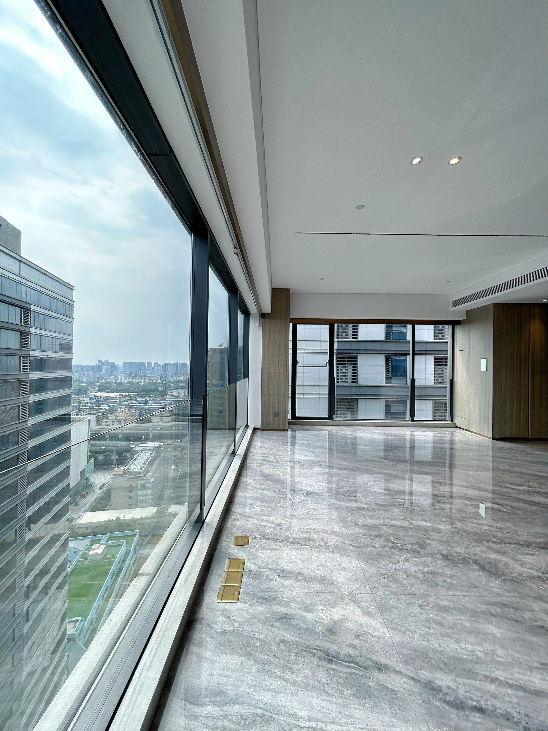 哇塞👑成都二环 现房豪装大平层 可看雪