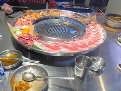 -哈哈碳都·牛肋条无限自助烤肉(宝龙店)