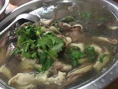 -谢老五跷脚牛肉·非遗传承店