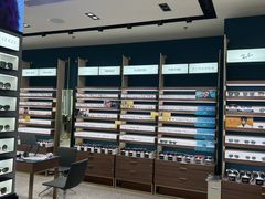 -LensCrafters亮视点(东方新天地店)