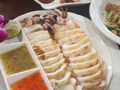 -Dang restaurant (patong phuket)