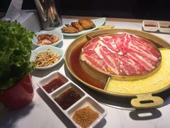 -猪啊牛呀羊啊铜盘烤肉(正大广场店)