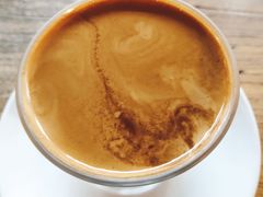 鲜奶拿铁dirty-VOYAGE COFFEE(北锣鼓巷店)