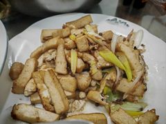 -雪湖煜辰鱼头老店(雪野湖店)