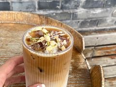 茉莉冰拿铁-自如ZSPACE四合院艺术餐厅