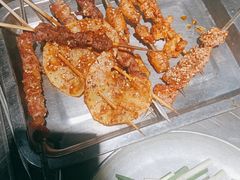 -马路牙子烧烤音乐酒馆(望京店)