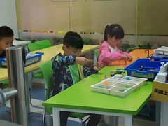 -童程童美少儿编程乐高机器人(浦口校区)