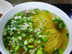 -陇上全荟兰州传统牛肉面(延吉路店)