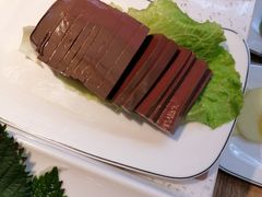 -三人行骨头王火锅(长寿店)