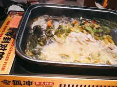 -令狐冲·活鱼馆(宝龙店)