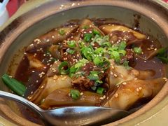 牛腩煲仔肠粉-白天鹅宾馆-宏图府餐厅