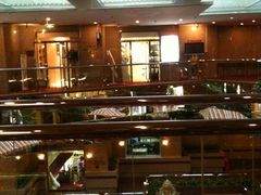 -燕山大酒店