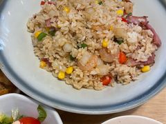 培根鲜露虾仁炒饭-红小满休闲餐厅(十全街店)