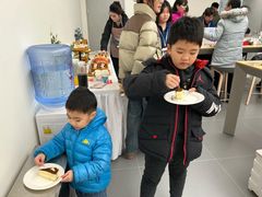 -华为授权体验店(回龙观华联)