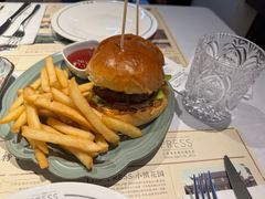 -THE PRESS(申报馆店)