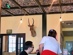 大堂-普兰达德国餐厅·德式脆皮烤猪肘·自酿啤酒(观唐店)