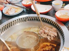 -醉董牛川派鲜肉自选火锅(烟台店)