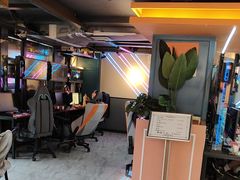 -小魔虎电竞馆·二进制店
