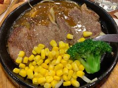 黑胡椒超值牛排-玛格萝妮比萨屋(陆家浜路店)