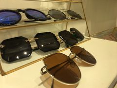 -肆兮眼镜·蔡司·徕卡战略合作店(大坪店)