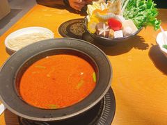 -呷哺呷哺(融创茂店)