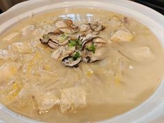 酸菜海蛎子锅-奕景海鲜·大连菜(星海广场店)