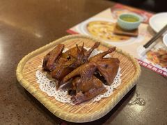 红烧乳鸽-粤赏点(越秀城市广场店)