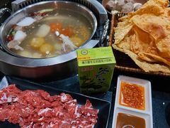 -四点金潮汕鲜牛肉火锅(金猴名居店)