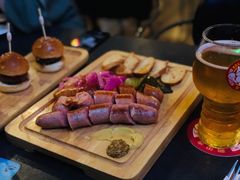 招牌迷你汉堡-Boxing Cat Brewery拳击猫精酿啤酒馆(永福店)