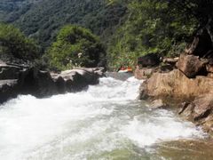 -雅鲁激流探险漂流