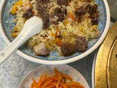 -汗腾格里·风味餐厅(新疆驻京办店)