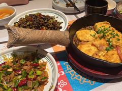 -云海肴·汽锅鸡·云南菜(天山百盛优客店)