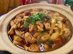 -沙胆彪炭炉牛杂煲(上海日月光广场店)