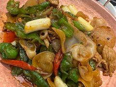 -云海肴·汽锅鸡·云南代表菜(天山百盛优客店)