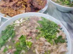 羊杂汤-清真喜兰老丁羊汤特色小吃