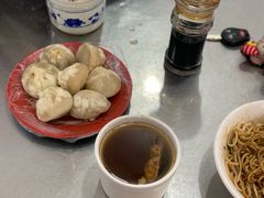-高师傅特色米粉汤包(建设路店)