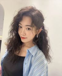 -可可·人气烫发Salon女士专属