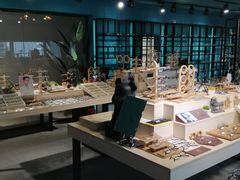 -Trend1881视光·蔡司视觉(领展广场店)