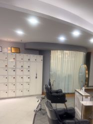 点击看大图 -八佰伴8008星级形象店