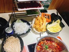 -潮牛海记•潮汕牛肉火锅•醉鸡煲•粿条汤(通北路店)