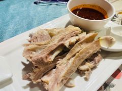 手抓羊肉半斤-贯贯吉·清真餐厅(浙江中路店)