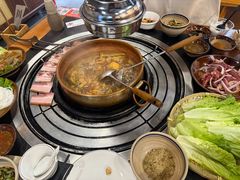 -阿山卓·野生菌火锅·纳西火塘烤肉