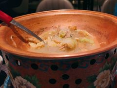 白菜叶炖冻豆腐肉-新乾隆酒楼(帝景园店)